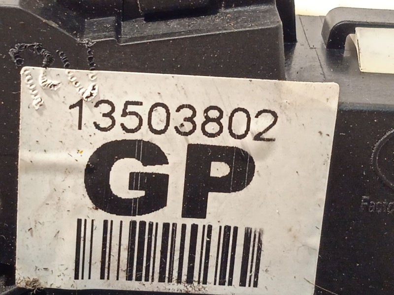 Recambio de cerradura puerta delantera derecha para chevrolet cruze (j300) 2.0 cdi referencia OEM IAM 13503802  