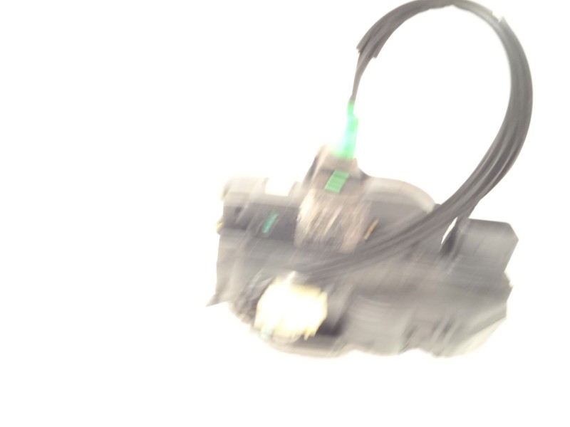 Recambio de cerradura puerta trasera izquierda para chevrolet cruze (j300) 2.0 cdi referencia OEM IAM 13503807  
