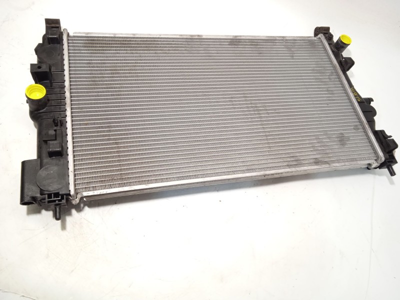 Recambio de radiador agua para chevrolet cruze (j300) 2.0 cdi referencia OEM IAM 13267666  