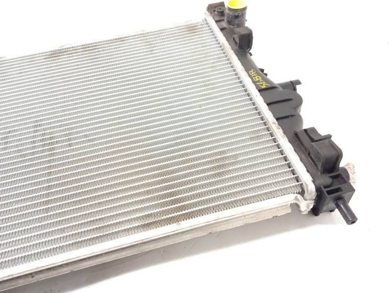 Recambio de radiador agua para chevrolet cruze (j300) 2.0 cdi referencia OEM IAM 13267666  
