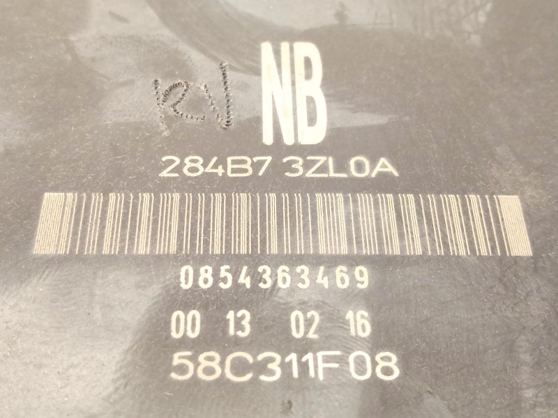 Recambio de caja reles / fusibles para nissan pulsar hatchback (c13) 1.5 dci referencia OEM IAM 284B73ZL0A  58C311F08