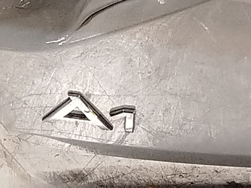 Recambio de porton trasero para audi a1 sportback (gba) 30 tfsi referencia OEM IAM 82A827025B  