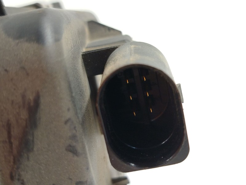 Recambio de caja mariposa para audi a1 sportback (gba) 30 tfsi referencia OEM IAM 05C133062A  