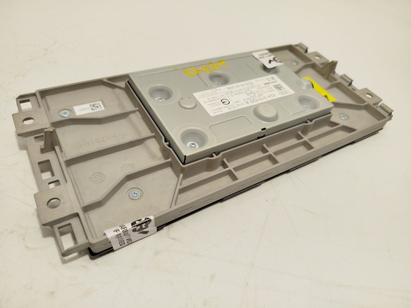 Recambio de pantalla multifuncion para audi a1 sportback (gba) 30 tfsi referencia OEM IAM 82A919620A  