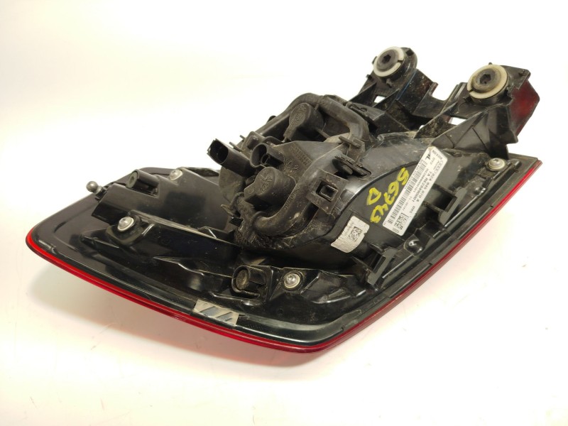 Recambio de piloto trasero derecho para audi a1 sportback (gba) 30 tfsi referencia OEM IAM 82A945070A  