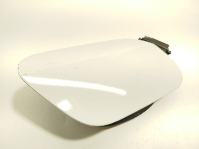 Recambio de tapa exterior combustible para audi a1 sportback (gba) 30 tfsi referencia OEM IAM 82A809906  