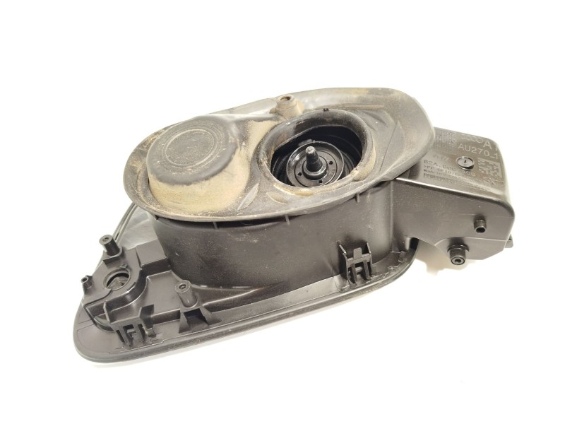 Recambio de tapa exterior combustible para audi a1 sportback (gba) 30 tfsi referencia OEM IAM 82A809906  