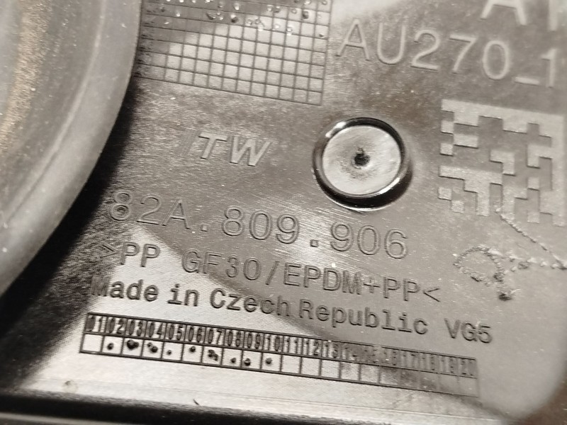 Recambio de tapa exterior combustible para audi a1 sportback (gba) 30 tfsi referencia OEM IAM 82A809906  