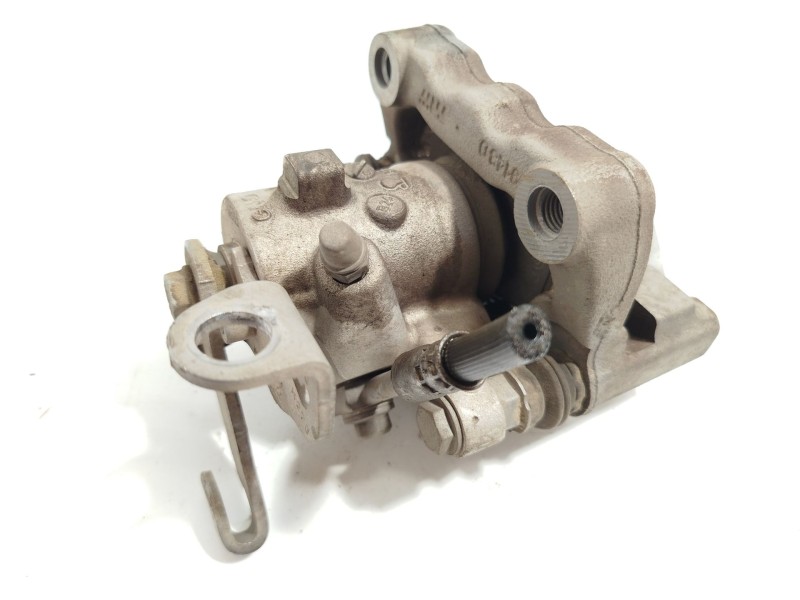 Recambio de pinza freno trasera derecha para audi a1 sportback (gba) 30 tfsi referencia OEM IAM 2Q0615424C  