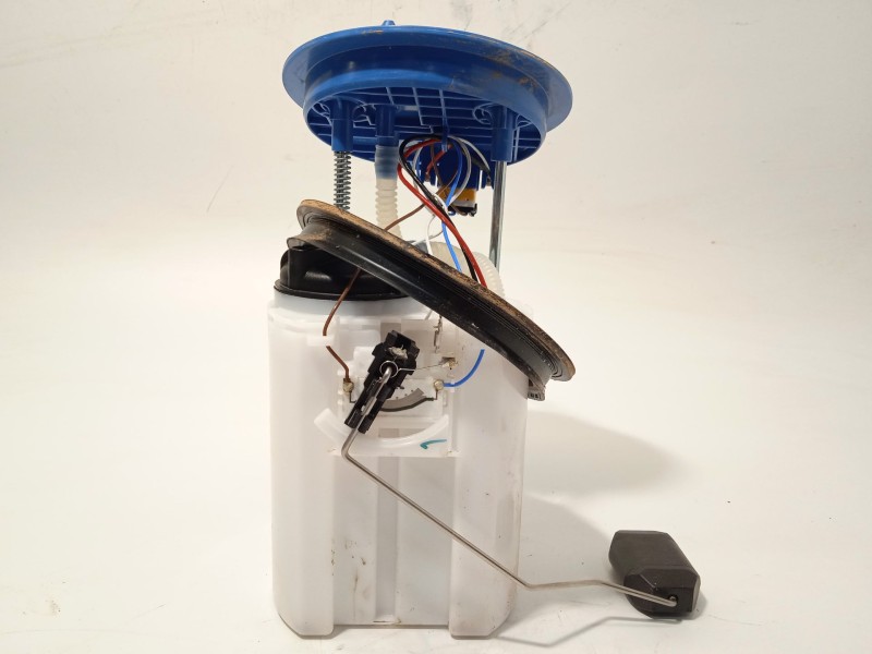 Recambio de bomba combustible para seat ibiza v (kj1, kjg) 1.0 tsi referencia OEM IAM 2Q0919051L  