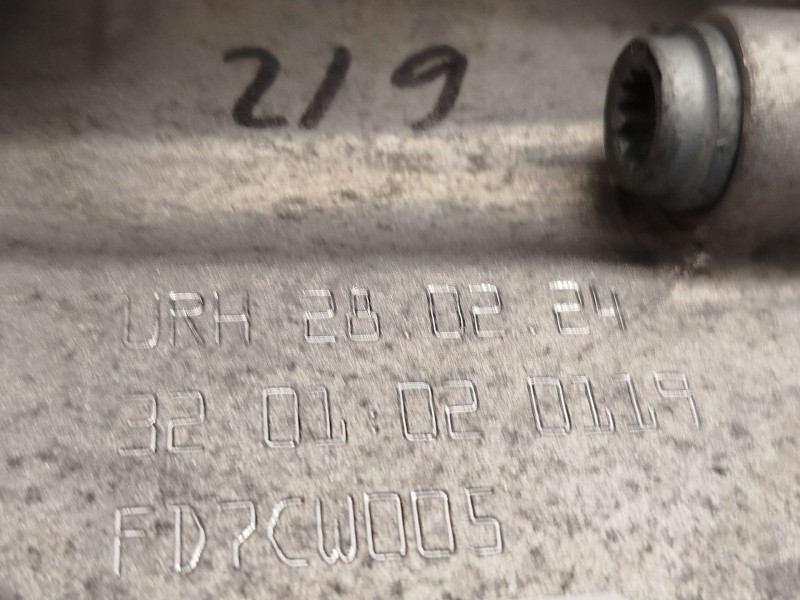 Recambio de caja cambios para audi a1 sportback (gba) 30 tfsi referencia OEM IAM URH 0CW300051G 