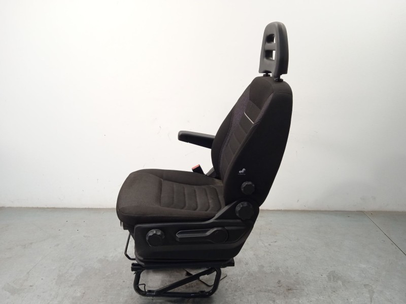 Recambio de asiento delantero izquierdo para iveco daily vi furgoneta 35s16, 35c16, 70c16 referencia OEM IAM 5802971036 58028260