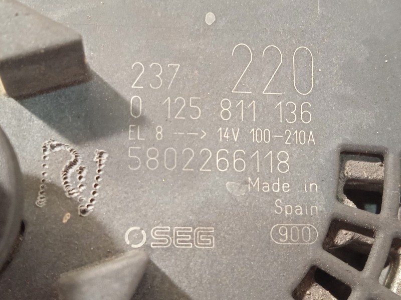 Recambio de alternador para iveco daily vi furgoneta 35s16, 35c16, 70c16 referencia OEM IAM 5802266118  0125811136