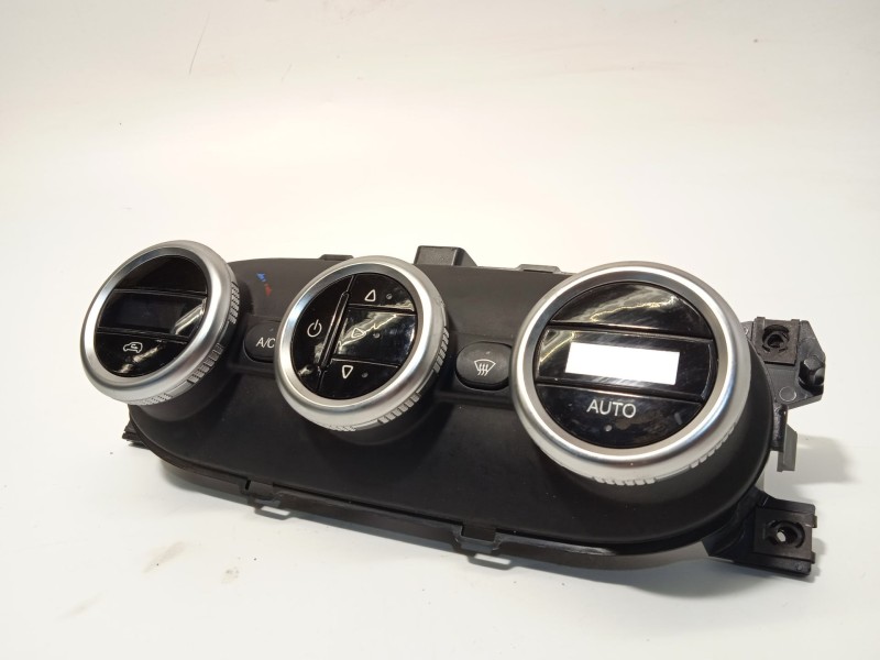 Recambio de mando climatizador para iveco daily vi furgoneta 35s16, 35c16, 70c16 referencia OEM IAM 5802809169 580280916900 