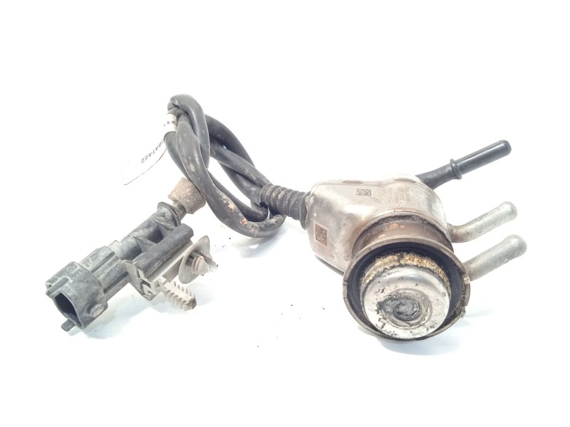 Recambio de inyector para iveco daily vi furgoneta 35s16, 35c16, 70c16 referencia OEM IAM 5802923071 580292307100 0444025162