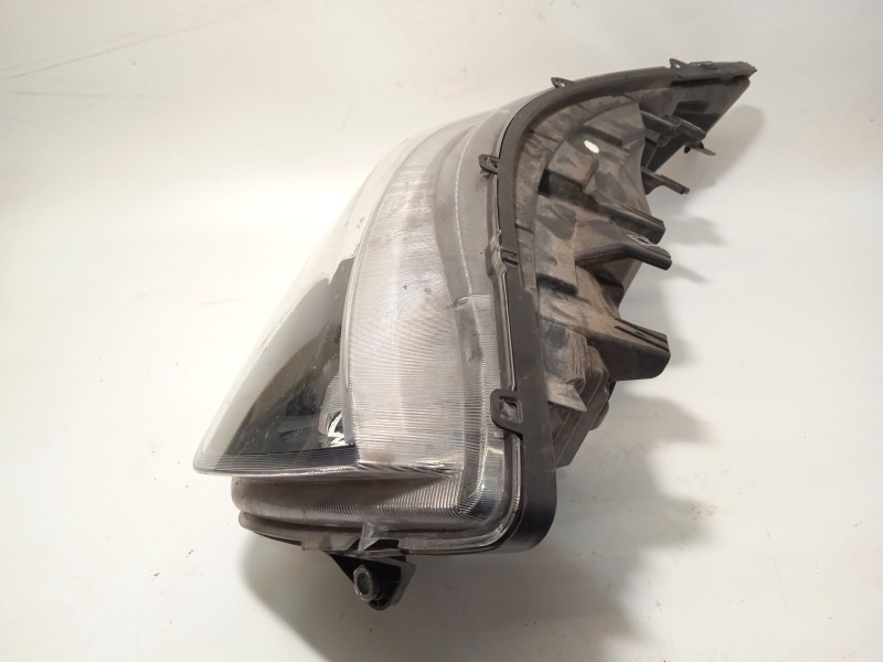 Recambio de faro derecho para iveco daily vi furgoneta 35s16, 35c16, 70c16 referencia OEM IAM 5802476873 05802476873 