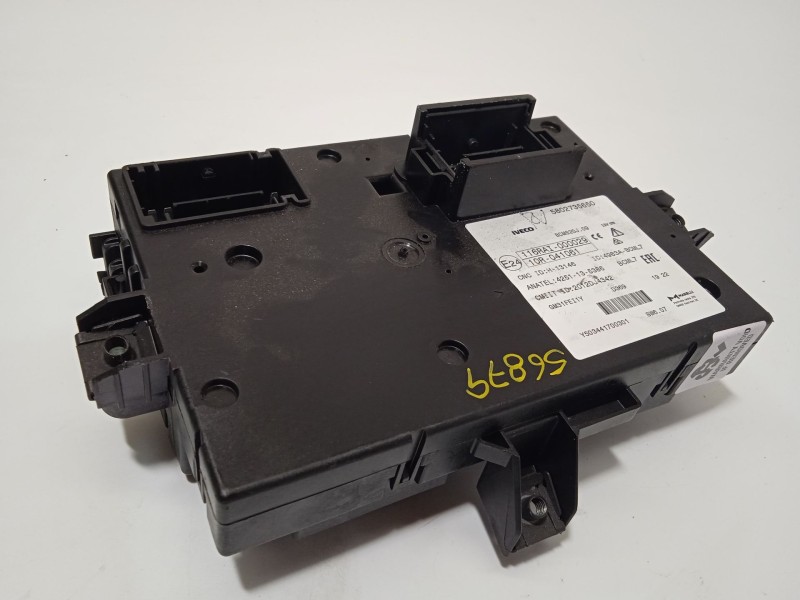 Recambio de caja reles / fusibles para iveco daily vi furgoneta 35s16, 35c16, 70c16 referencia OEM IAM 5802735650 580273565000 