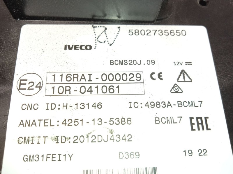 Recambio de caja reles / fusibles para iveco daily vi furgoneta 35s16, 35c16, 70c16 referencia OEM IAM 5802735650 580273565000 