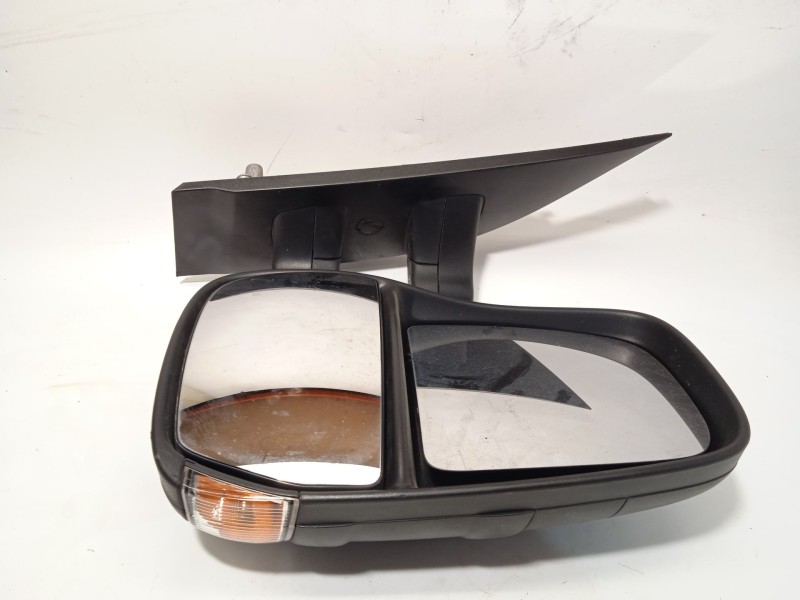 Recambio de retrovisor derecho para iveco daily vi furgoneta 35s16, 35c16, 70c16 referencia OEM IAM 5802029830  