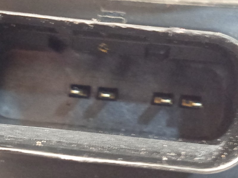 Recambio de cerradura puerta delantera derecha para iveco daily vi furgoneta 35s16, 35c16, 70c16 referencia OEM IAM 5801529302  