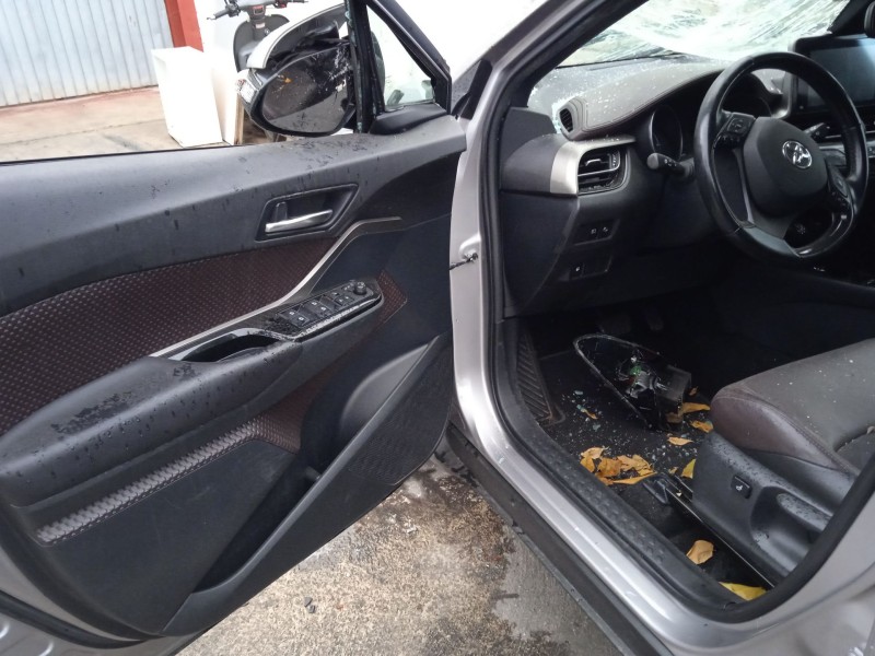 toyota c-hr (_x1_) del año 2017