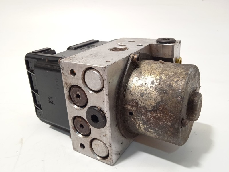 Recambio de abs para nissan x-trail i (t30) 2.5 4x4 referencia OEM IAM 47600AR005  