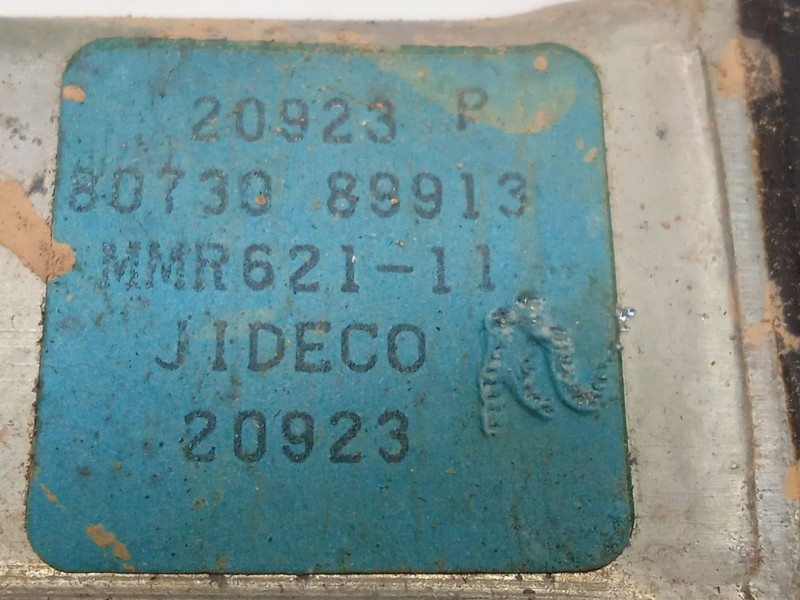 Recambio de elevalunas delantero derecho para nissan x-trail i (t30) 2.5 4x4 referencia OEM IAM 8073089913  