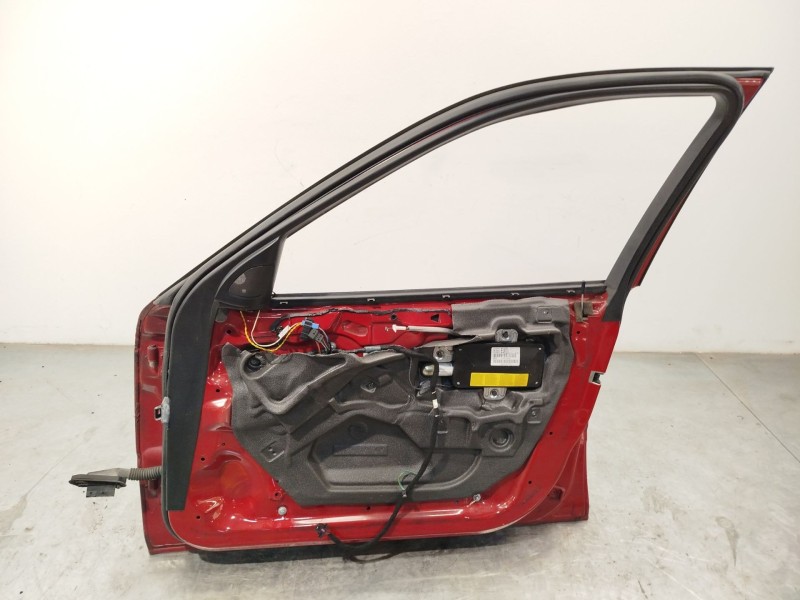 Recambio de puerta delantera derecha para bmw 3 touring (e46) 330 xd referencia OEM IAM 41517034152  
