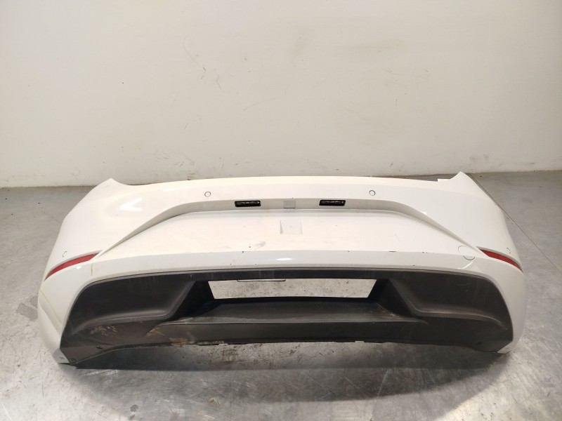 Recambio de paragolpes trasero para seat leon (kl1, klg) 2.0 tdi referencia OEM IAM 5FA807421 5FA807421GRU 