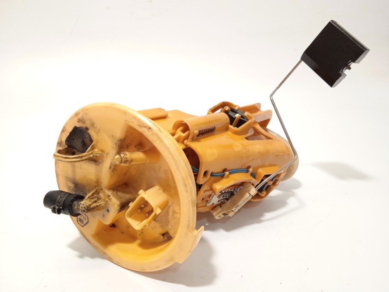 Recambio de bomba combustible para bmw 3 touring (e46) 330 xd referencia OEM IAM 6750582 16146750582 