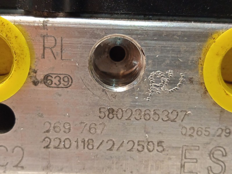 Recambio de abs para iveco daily vi furgoneta 35s16, 35c16, 70c16 referencia OEM IAM 5802365327 2265106516 269767