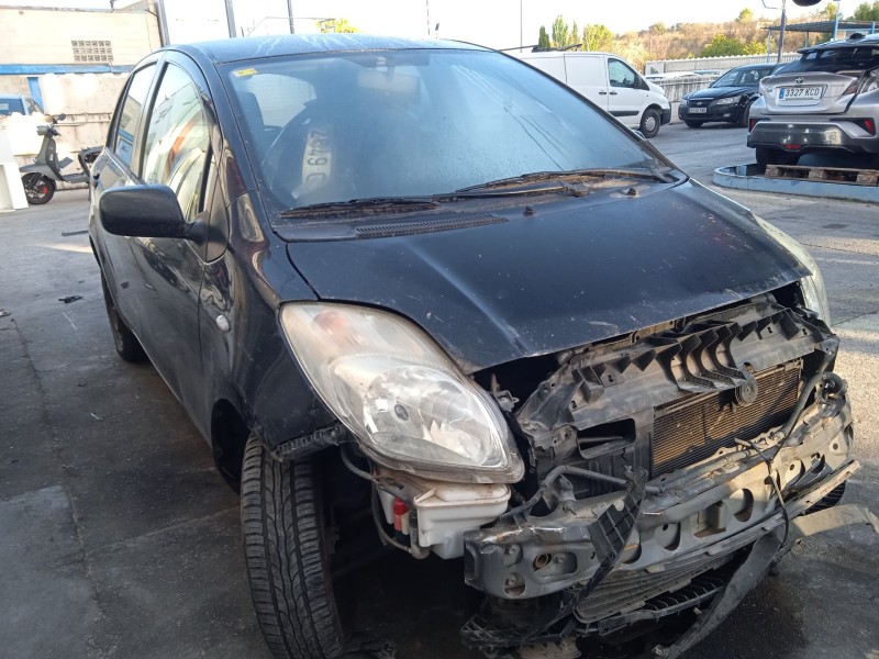 toyota yaris (_p9_) del año 2010