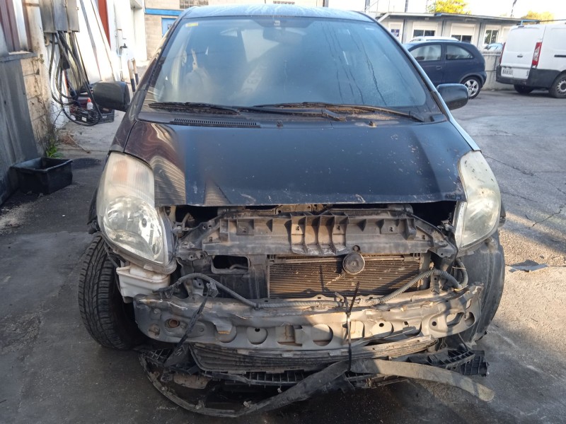 toyota yaris (_p9_) del año 2010