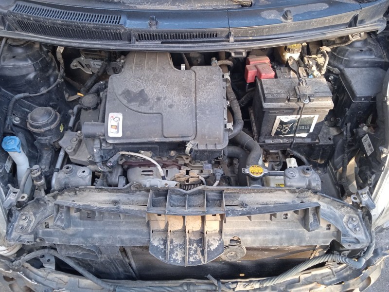 toyota yaris (_p9_) del año 2010