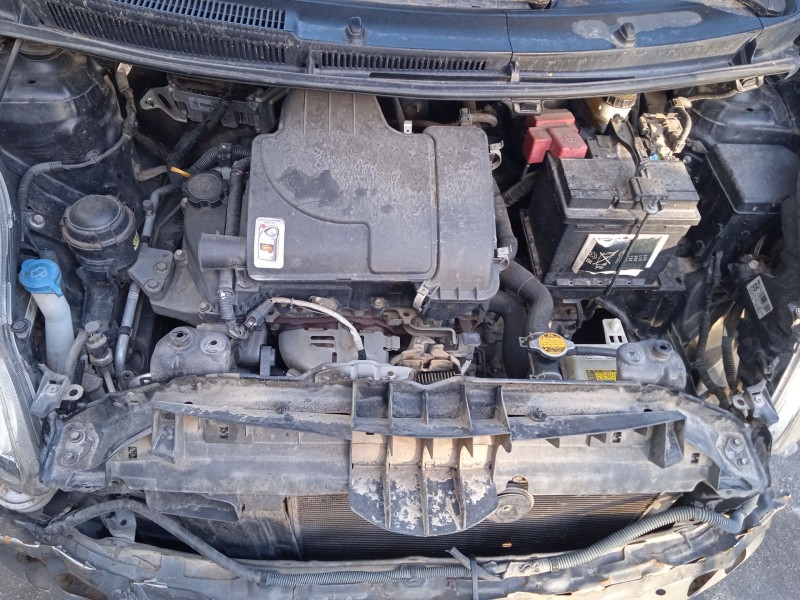 toyota yaris (_p9_) del año 2010