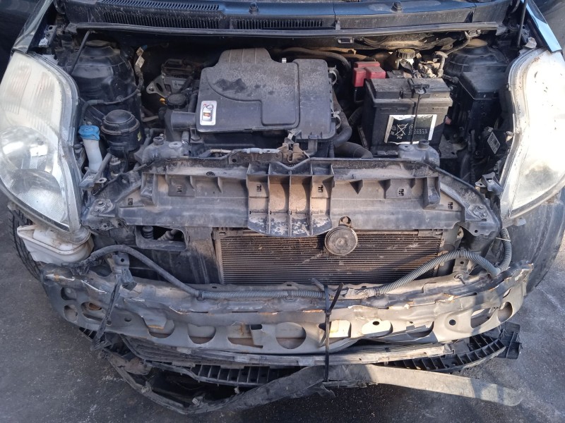 toyota yaris (_p9_) del año 2010