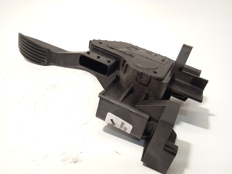 Recambio de potenciometro pedal para iveco daily vi furgoneta 35s16, 35c16, 70c16 referencia OEM IAM 5801333490  