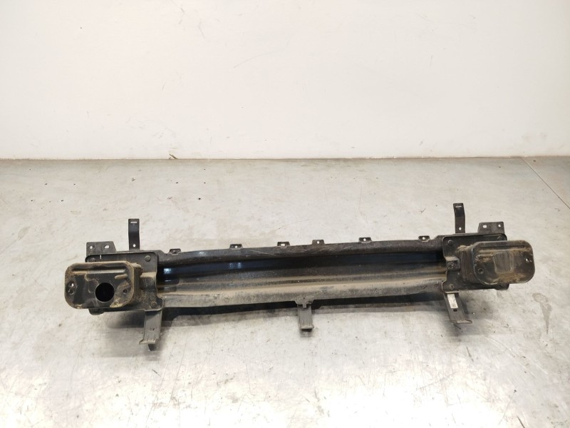 Recambio de refuerzo paragolpes trasero para kia carens iv 1.6 gdi referencia OEM IAM 86631A4010 86631A4010PR 