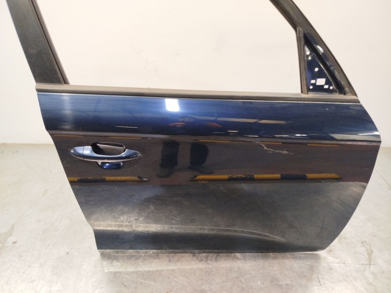 Recambio de puerta delantera derecha para kia carens iv 1.6 gdi referencia OEM IAM 76004A4000  