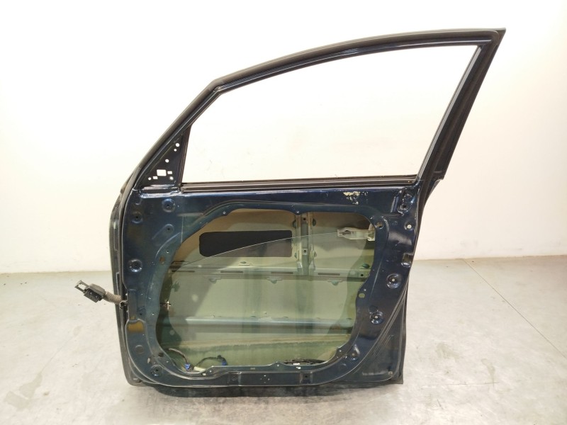 Recambio de puerta delantera derecha para kia carens iv 1.6 gdi referencia OEM IAM 76004A4000  