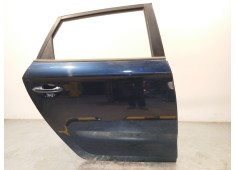 Recambio de puerta trasera derecha para kia carens iv 1.6 gdi referencia OEM IAM 77004A4000  