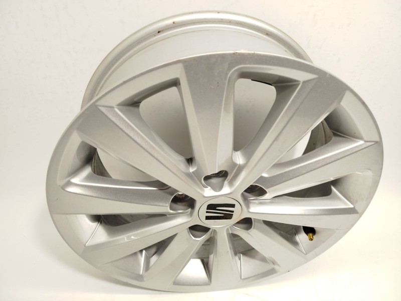 Recambio de llanta para seat ibiza v (kj1, kjg) 1.0 tsi referencia OEM IAM 6F0601025G  