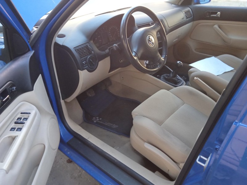 volkswagen golf iv (1j1) del año 2001