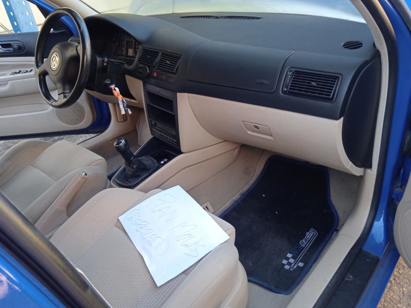 volkswagen golf iv (1j1) del año 2001