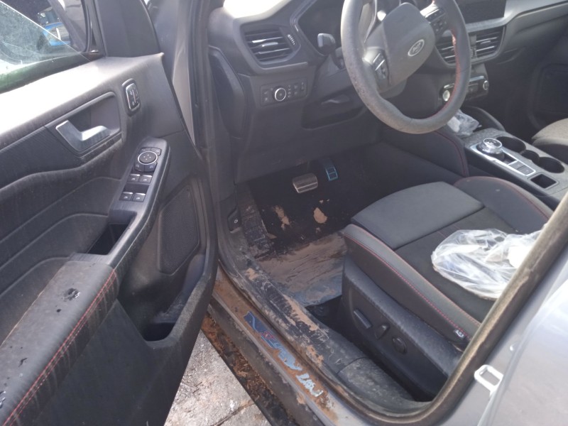 ford kuga iii (dfk) del año 2019