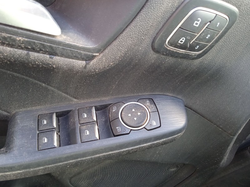 ford kuga iii (dfk) del año 2019