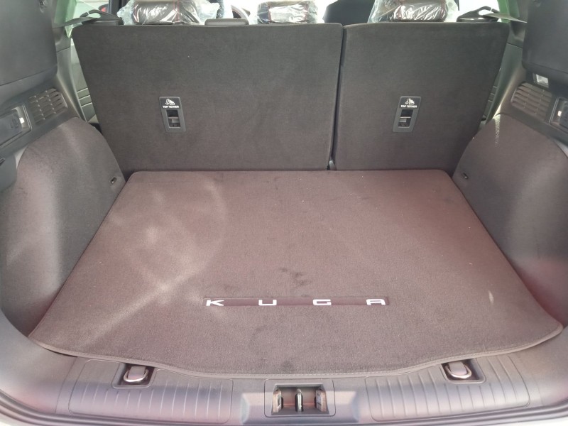 ford kuga iii (dfk) del año 2019