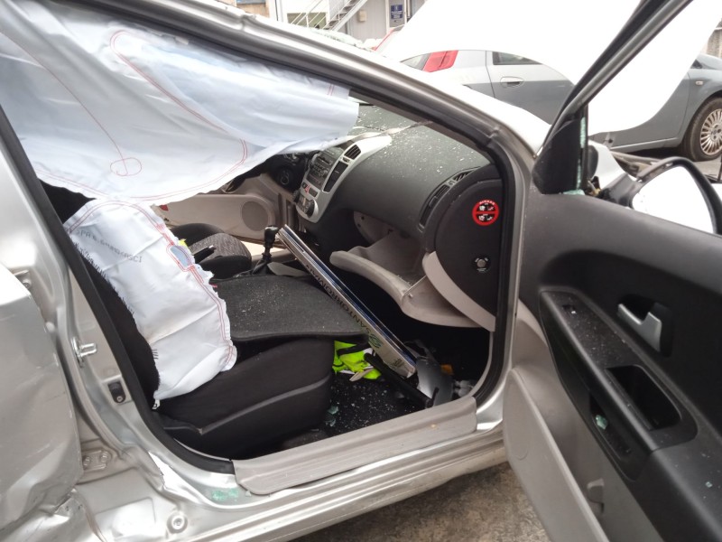 kia cee´d hatchback (ed) del año 2008