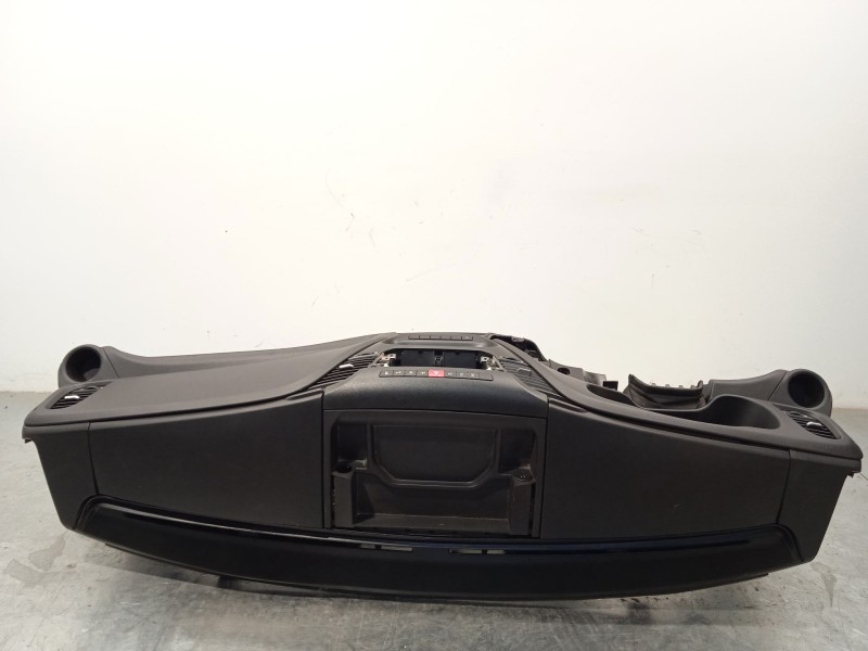 Recambio de salpicadero para iveco daily vi furgoneta 35s16, 35c16, 70c16 referencia OEM IAM 5802518566  