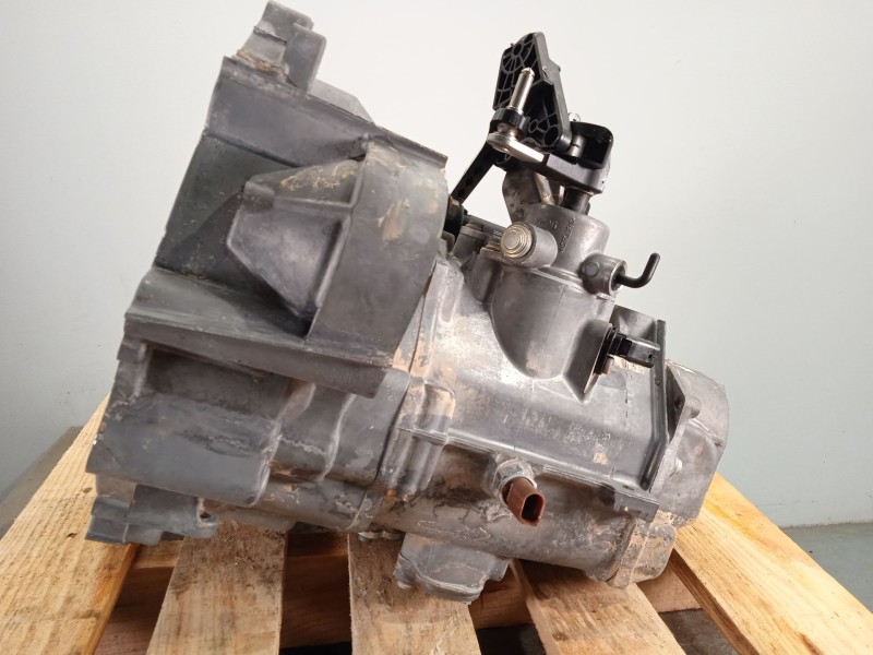 Recambio de caja cambios para seat ibiza v (kj1, kjg) 1.0 tsi referencia OEM IAM VGR 0AJ300044D 